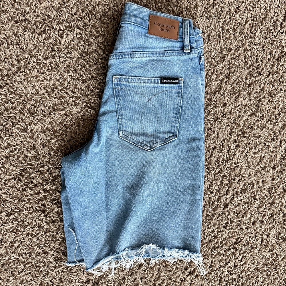 Calvin Klein Mid Thigh Shorts